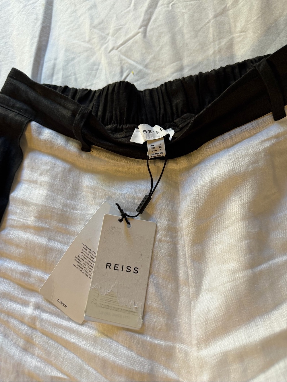 REISS White Wide-Leg Pants with Black Trim and Tie Waist - Picture 4 of 6